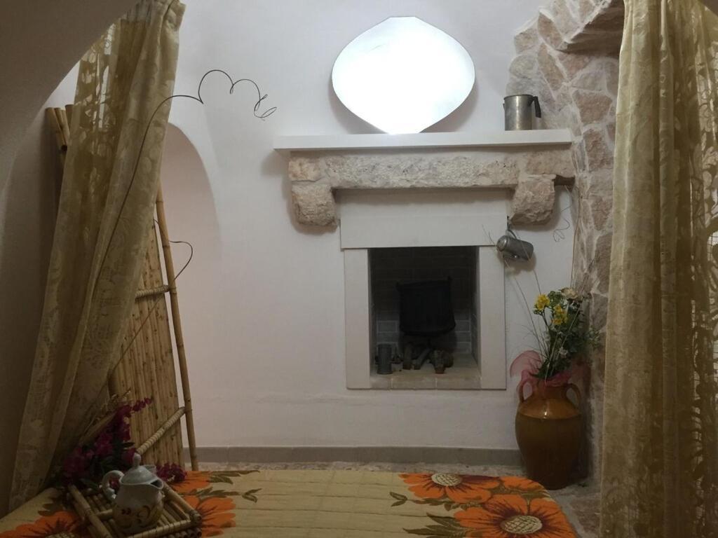 Chateaux Des Trulli San Michele Salentino Exterior foto